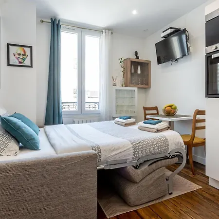 Cosy 2 Pieces Champs-elysees-defense Appartement